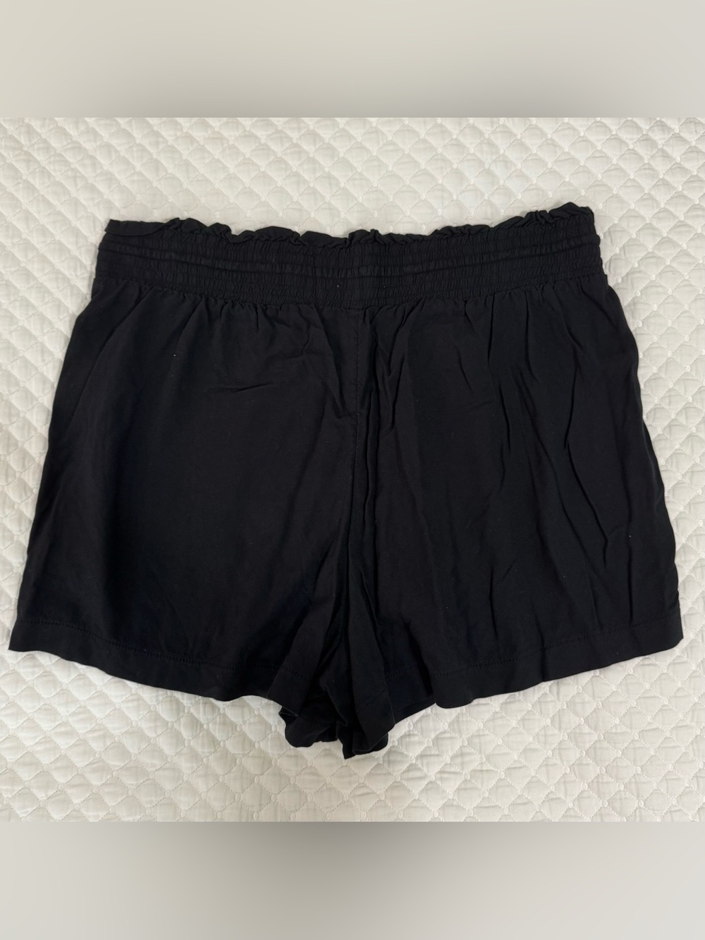 Abercrombie & Fitch - Black Tie Waist Shorts - Picture 2 of 3